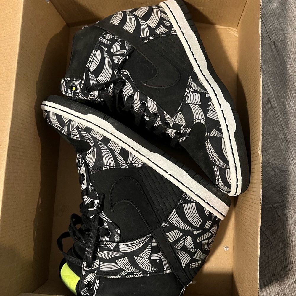 Women’s Dunk Sky High Hi LIB QS-sz 6.5